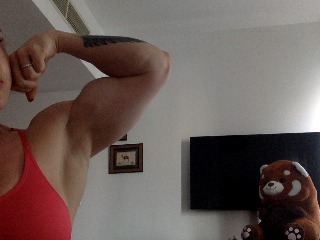 THEMUSCLEGODDESS