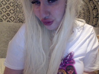 KinkyEmilyRose profile