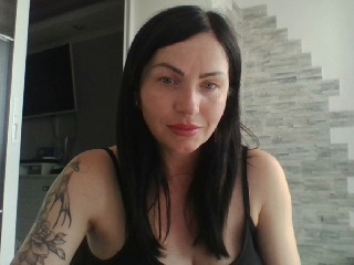 Cheerful_girl profile