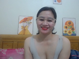 Naughty_Anna18