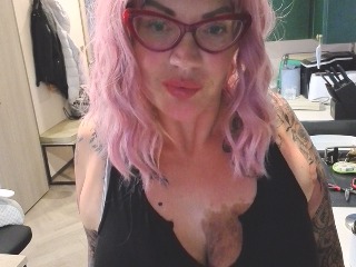 Luscious_loretta_171