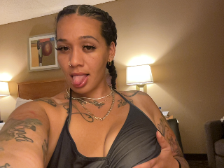 Roxxxiraynee profile