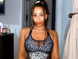 GoddessLaceyCash