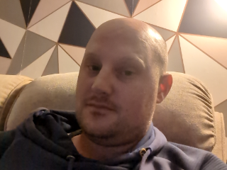 Dadbod38 profile