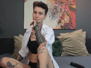 KennyAndSellena profile