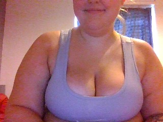 LexxiLoveX profile