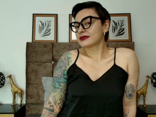 Kat_Paradisse profile