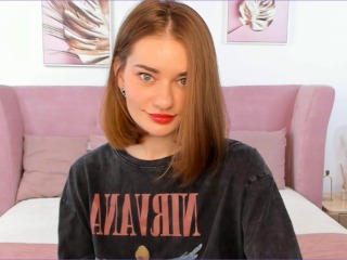 DemiLinda profile