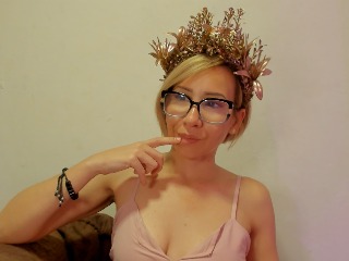 Gold_Victoria live