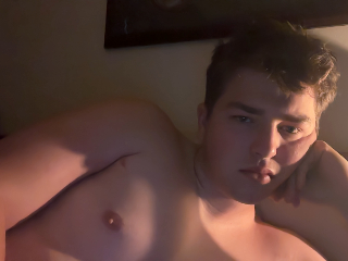 TeeeenBoy profile