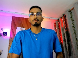 Darwin_mayo profile