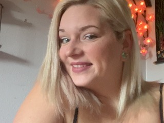 sexybigtittyblonde profile