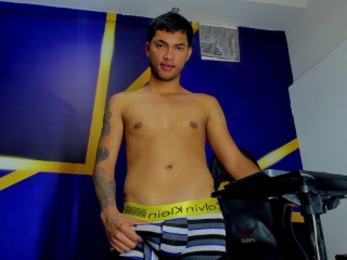 hot_guy_sweet profile