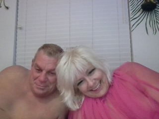 sexmittennjoytoy profile