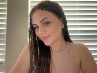 BustyBetty389 profile