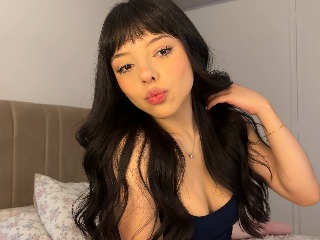 IvonniLoweyn Porn Model Profile Image