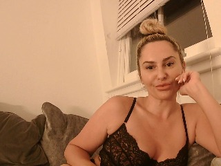Lucy_London_19 live