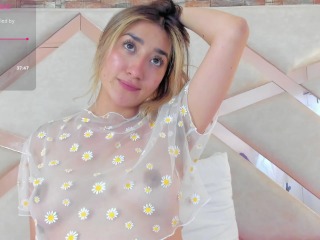 LUCYDAVIESS live
