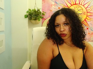 Hazel_Luxe Porn Model Profile Image