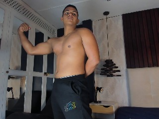 Alex_Kriz
