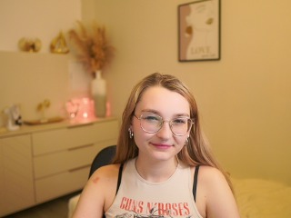 Sophie18Lux live