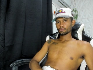 Saack_x live cam