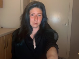 DarlingDee96 live
