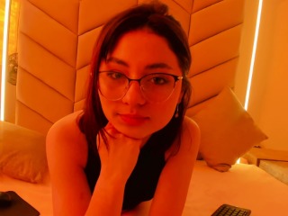 eve_aura live cam