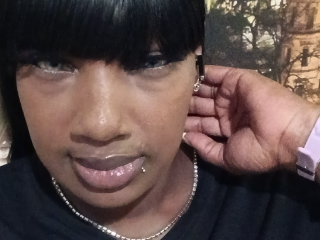 Lippz live cam