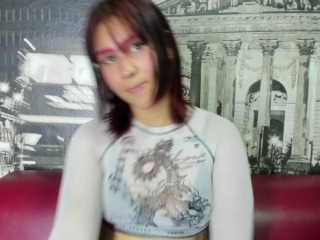 WomanSnk22 live cam
