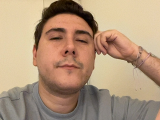 AlexMartins live cam