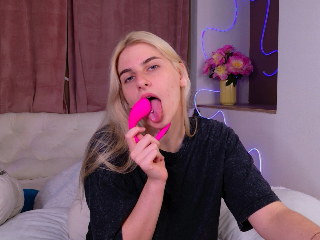 AnyaTaylorJoy live