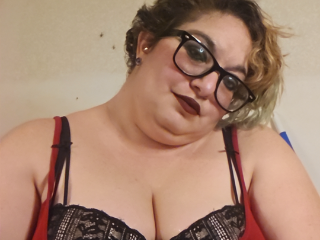 TwitchyStepMama live