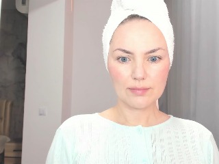 AudreyMoris live